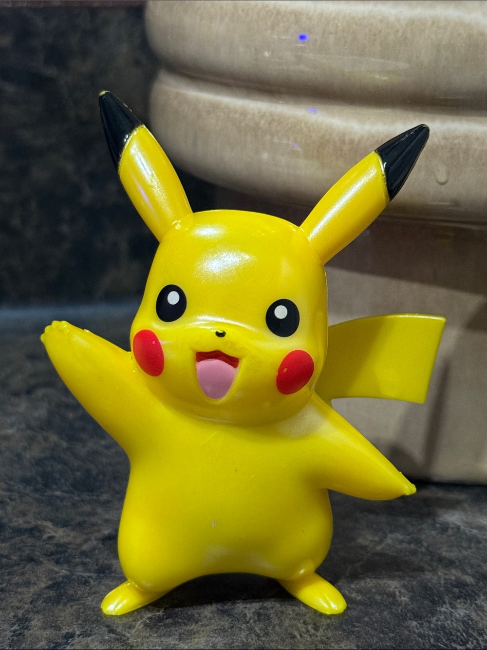 Official Pokémon Metallic Battle Figure Pikachu Toy Doll Plastic
